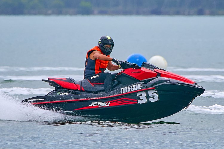 Kawasaki Ultra 310X: Anthony Worth